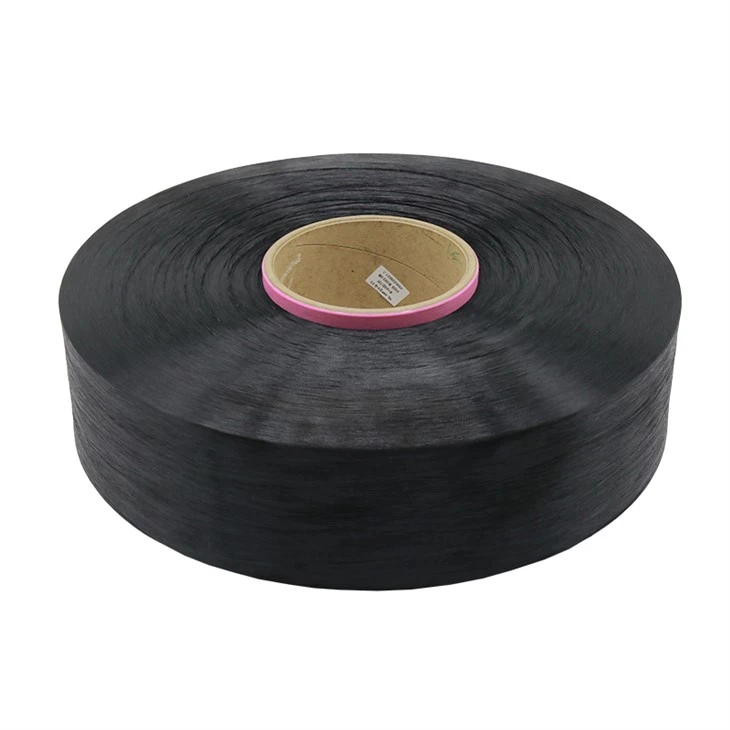 200D/72F zwart polyesterfilamentgaren